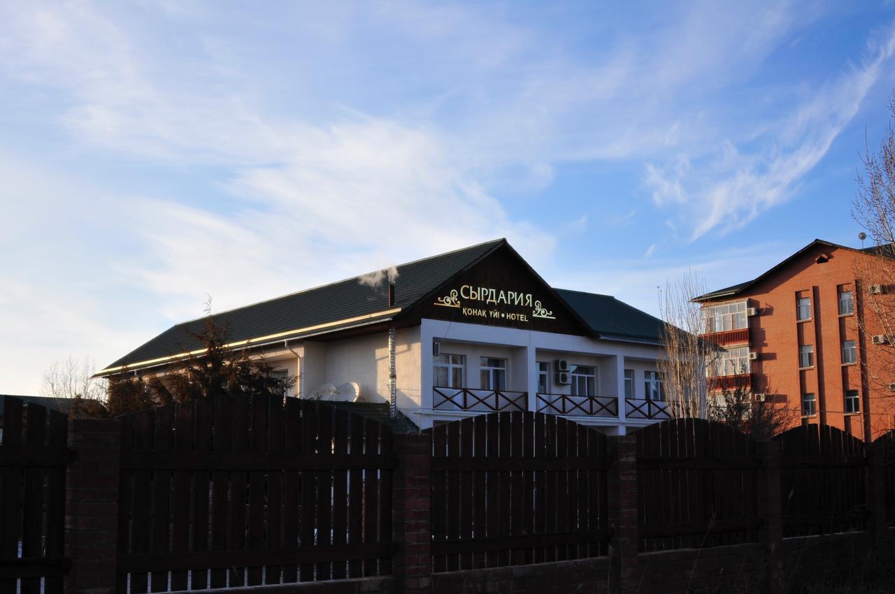 Hotel Sirdaria Kyzylorda Bagian luar foto