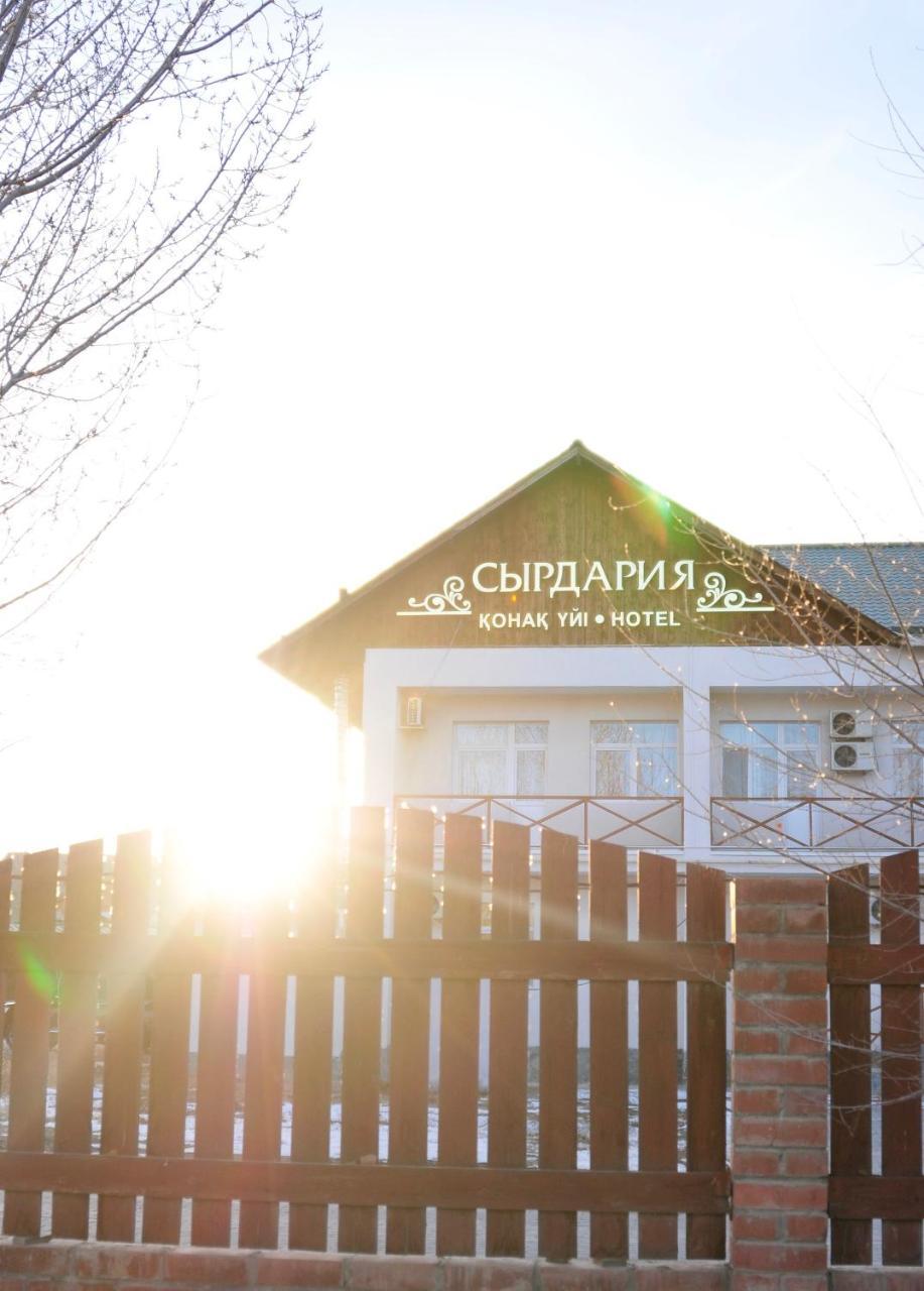Hotel Sirdaria Kyzylorda Bagian luar foto